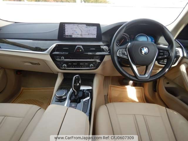 bmw 5-series 2017 -BMW--BMW 5 Series LDA-JC20--WBAJC32000WA06226---BMW--BMW 5 Series LDA-JC20--WBAJC32000WA06226- image 2