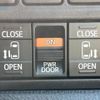 toyota noah 2018 CFJ1581740 image 6