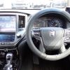 toyota crown-hybrid 2015 GOO_JP_700072025530250501001 image 15