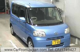daihatsu tanto 2011 CFJ1749427