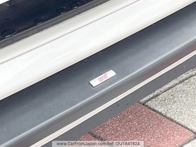 subaru levorg 2017 CFJ1841824 image 2