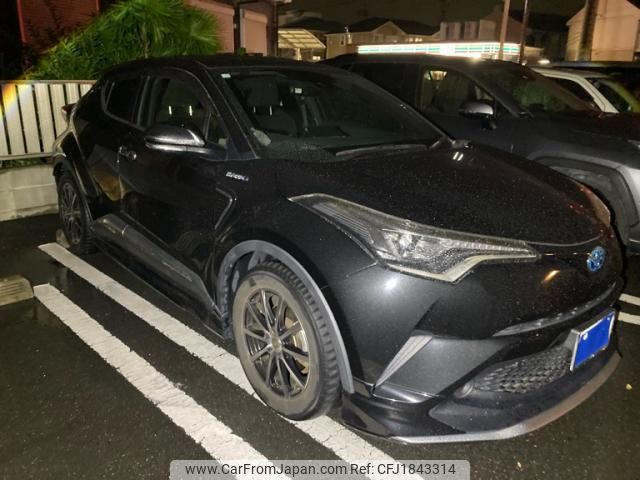 toyota c-hr 2018 CFJ1843314 image 2