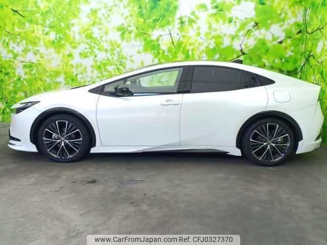 toyota prius 2023 quick_quick_6AA-MXWH60_MXWH60-4006267 image 2