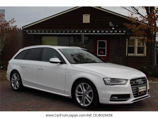 audi s4-avant 2012 CFJ8029458 image 1