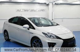 toyota prius 2013 -TOYOTA--Prius ZVW30--5665912---TOYOTA--Prius ZVW30--5665912-