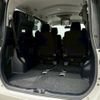 toyota noah 2015 quick_quick_DAA-ZWR80G_ZWR80-0159981 image 14