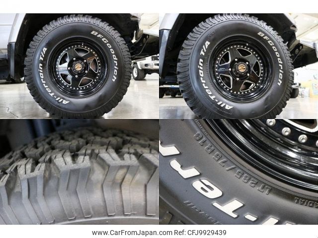 2001 Toyota Land Cruiser KG-HZJ74K 4WD - Car Price $39,733