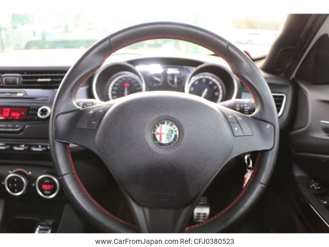 alfa-romeo giulietta 2012 -ALFA ROMEO--Alfa Romeo Giulietta ABA-94018--ZAR94000007146899---ALFA ROMEO--Alfa Romeo Giulietta ABA-94018--ZAR94000007146899- image 2