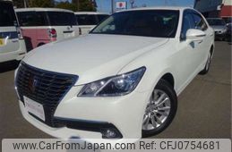 toyota crown 2014 -TOYOTA--Crown DBA-GRS210--GRS210-6013408---TOYOTA--Crown DBA-GRS210--GRS210-6013408-