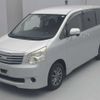 toyota noah 2013 -TOYOTA--Noah DBA-ZRR70G--ZRR70-0572398---TOYOTA--Noah DBA-ZRR70G--ZRR70-0572398- image 1