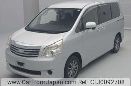 toyota noah 2013 -TOYOTA--Noah DBA-ZRR70G--ZRR70-0572398---TOYOTA--Noah DBA-ZRR70G--ZRR70-0572398-