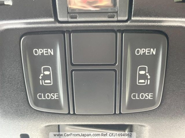 toyota vellfire 2018 CFJ1694962 image 2