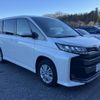 toyota noah 2022 quick_quick_6AA-ZWR95W_ZWR95-0003982 image 1