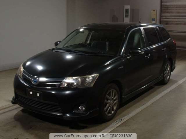 toyota corolla-fielder 2014 -TOYOTA--Corolla Fielder DAA-NKE165G--NKE165-7031448---TOYOTA--Corolla Fielder DAA-NKE165G--NKE165-7031448- image 1