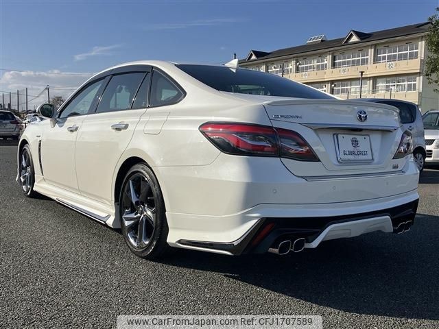 toyota crown 2018 CFJ1707589 image 2