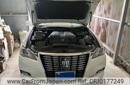 toyota crown 2017 -TOYOTA--Crown DBA-GRS210--GRS210-6021044---TOYOTA--Crown DBA-GRS210--GRS210-6021044-