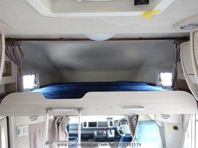 toyota hiace-wagon 2016 GOO_JP_700050416230250521001 image 2