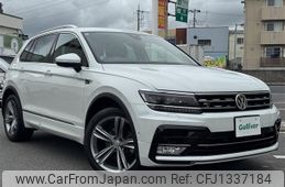 volkswagen tiguan 2017 -VOLKSWAGEN--VW Tiguan ABA-5NCZE--WVGZZZ5NZHW904399---VOLKSWAGEN--VW Tiguan ABA-5NCZE--WVGZZZ5NZHW904399-