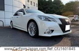 toyota crown 2014 CFJ1601845