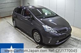 toyota prius-α 2014 CFJ1770045
