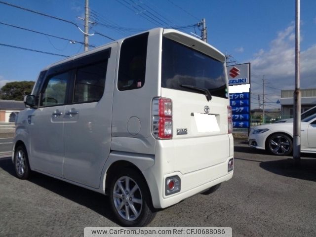 toyota pixis-mega 2017 -TOYOTA--Pixis Mega LA700A-0013532---TOYOTA--Pixis Mega LA700A-0013532- image 2