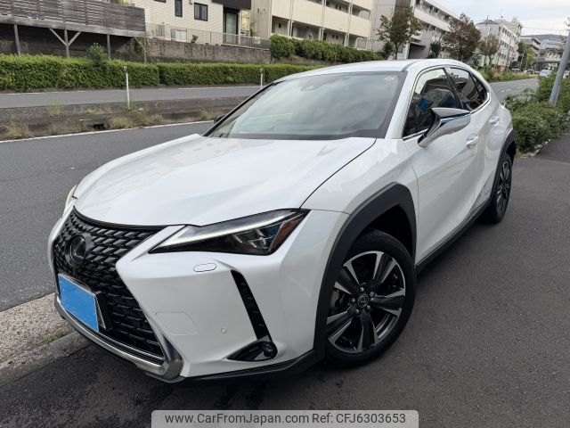 lexus ux 2022 CFJ6303653 image 1