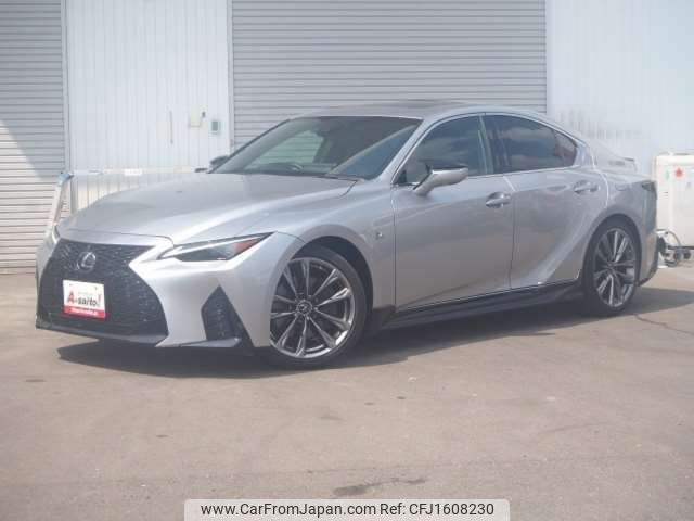 lexus is 2020 CFJ1608230 image 1