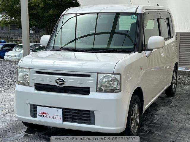 daihatsu move-conte 2013 CFJ1717092 image 1