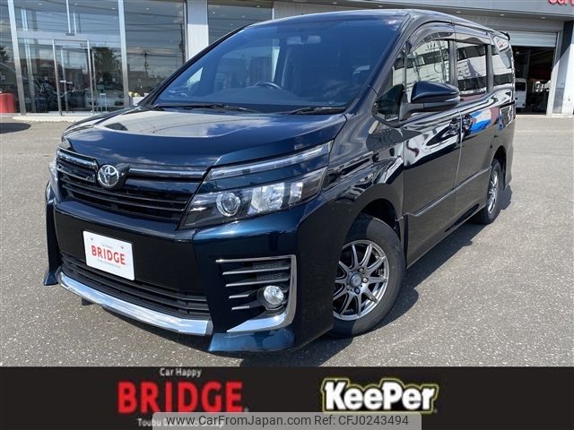 toyota voxy 2014 -TOYOTA--Voxy DBA-ZRR85W--ZRR85-0004442---TOYOTA--Voxy DBA-ZRR85W--ZRR85-0004442- image 1