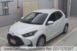 toyota yaris 2024 -TOYOTA--Yaris 6AA-MXPH14--MXPH14-0016406---TOYOTA--Yaris 6AA-MXPH14--MXPH14-0016406-