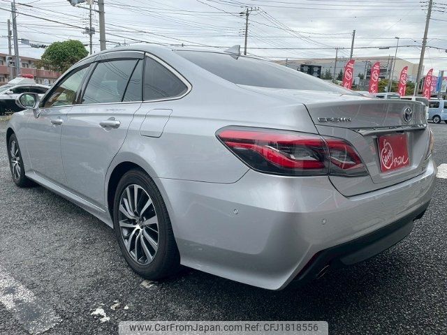 toyota crown 2020 CFJ1818556 image 2