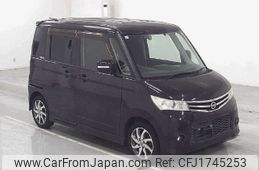 nissan roox 2011 CFJ1745253