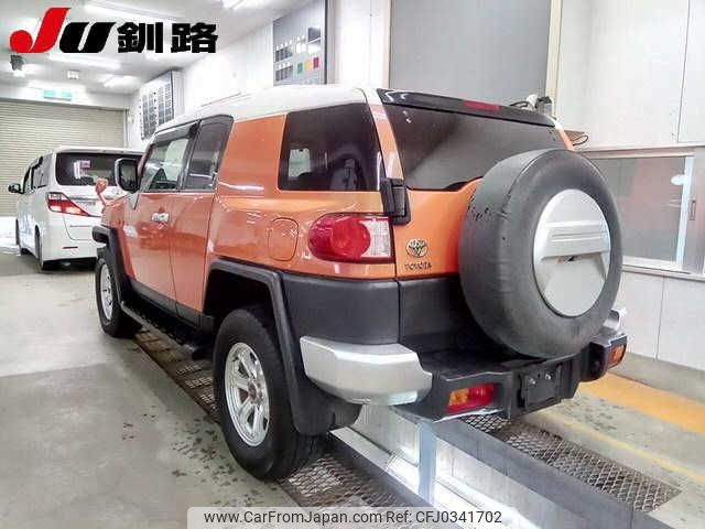 toyota fj-cruiser 2014 CFJ0341702 image 2