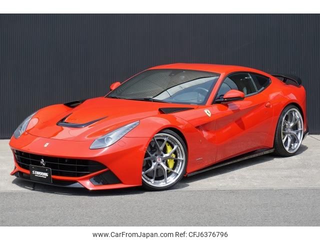 ferrari f12-berlinetta 2014 quick_quick_ABA-F152_ZFF74UHJ000200926 image 1