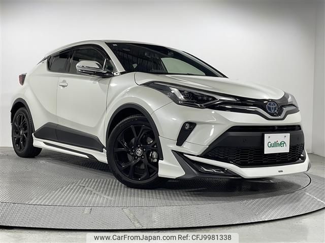 toyota c-hr 2020 -TOYOTA--C-HR 6AA-ZYX11--ZYX11-2032990---TOYOTA--C-HR 6AA-ZYX11--ZYX11-2032990- image 1