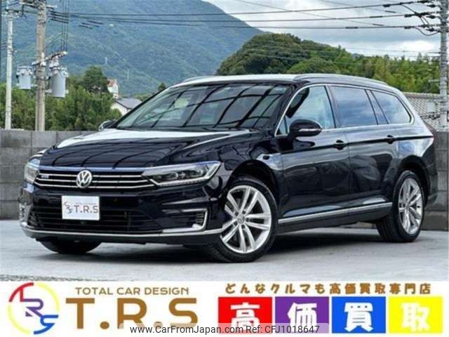 volkswagen passat-variant 2016 CFJ1018647 image 1