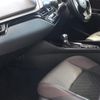 toyota c-hr 2018 CFJ1532627 image 18