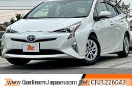 toyota prius 2016 -TOYOTA--Prius DAA-ZVW50--ZVW50-6068174---TOYOTA--Prius DAA-ZVW50--ZVW50-6068174-