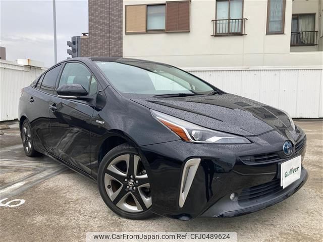 toyota prius 2019 -TOYOTA--Prius DAA-ZVW51--ZVW51-8069525---TOYOTA--Prius DAA-ZVW51--ZVW51-8069525- image 1