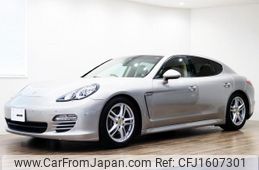 porsche panamera 2010 CFJ1607301