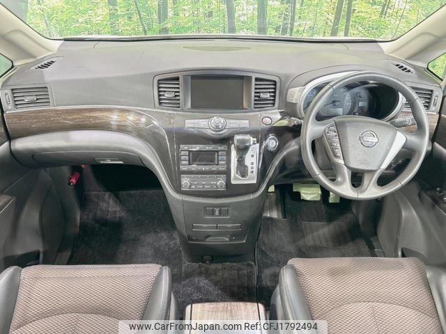 nissan elgrand 2011 CFJ1792494 image 2
