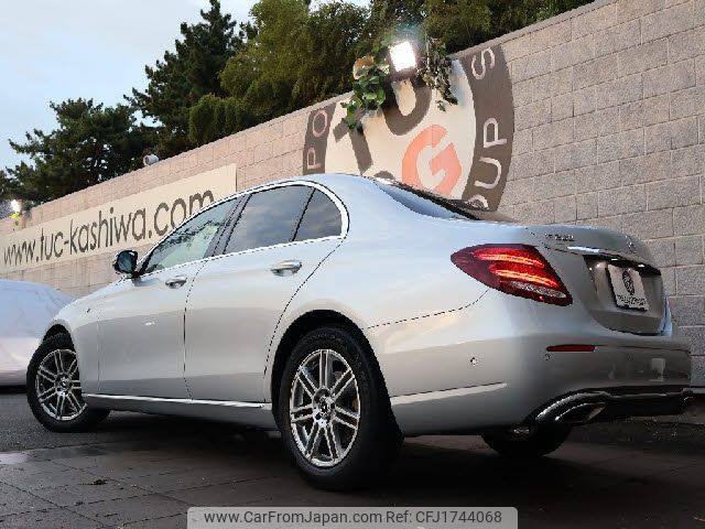 mercedes-benz e-class 2016 CFJ1744068 image 2