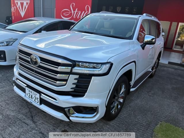 toyota land-cruiser 2023 CFJ1857789 image 1