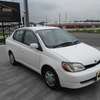 toyota platz 2000 92149-2 image 3