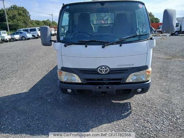 toyota toyoace 2011 CFJ1782366 image 1