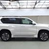 toyota land-cruiser-prado 2022 ENHANCEAUTO_1_ea292788 image 2