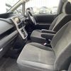 toyota voxy 2010 CFJ1608295 image 22