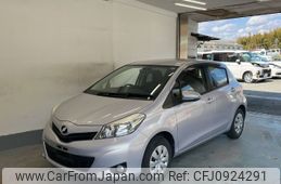 toyota vitz 2013 -TOYOTA--Vitz KSP130-2077748---TOYOTA--Vitz KSP130-2077748-