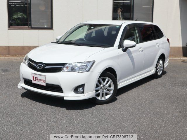 toyota corolla-fielder 2014 -TOYOTA--Corolla Fielder NZE161G--7114062---TOYOTA--Corolla Fielder NZE161G--7114062- image 1