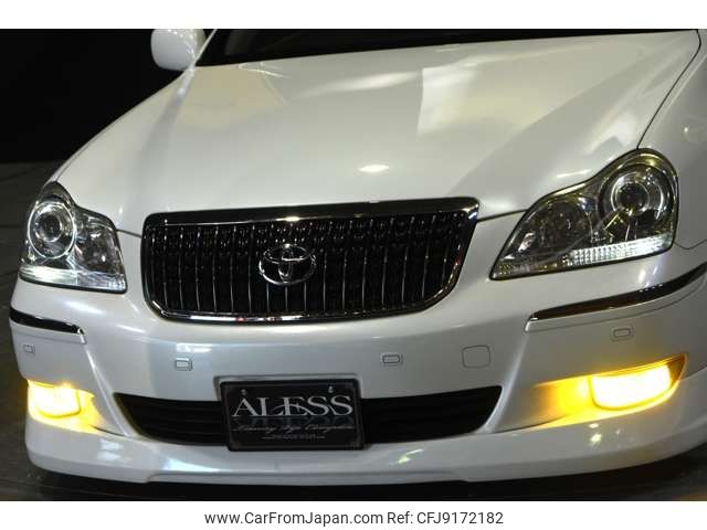 2006 Toyota Crown Majesta DBA-UZS186 2WD - Car Price $11,120